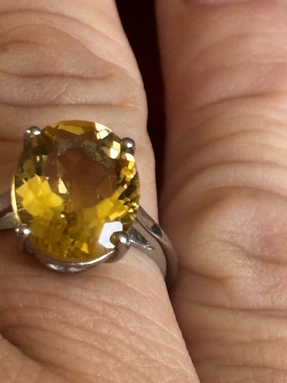 Genuine whiskey quartz ring
